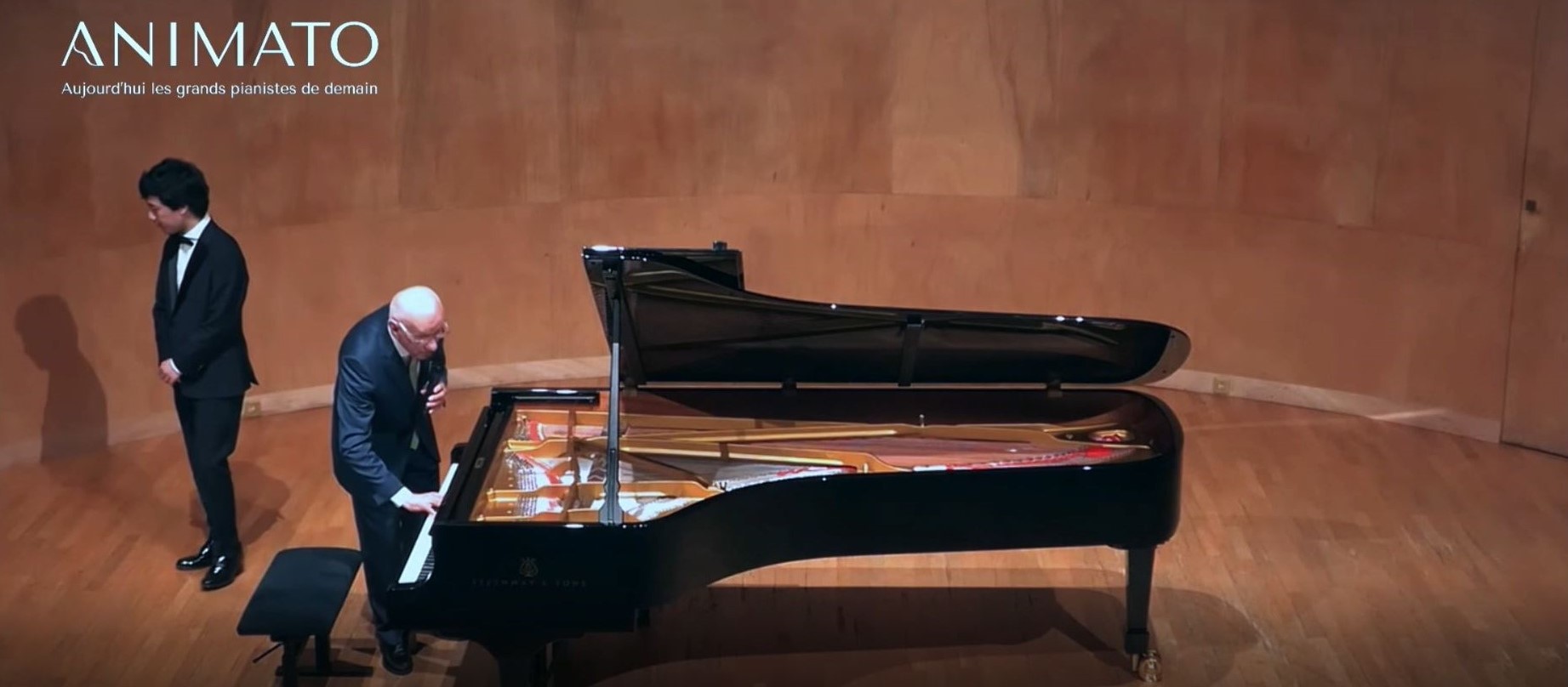 Bach Fugue theme (from Prelude and Fugue no. 17 in A flat, The Well Tempered Clavier, Book 1) in the style of Schubert (Salle Cortot, Paris, 2025)